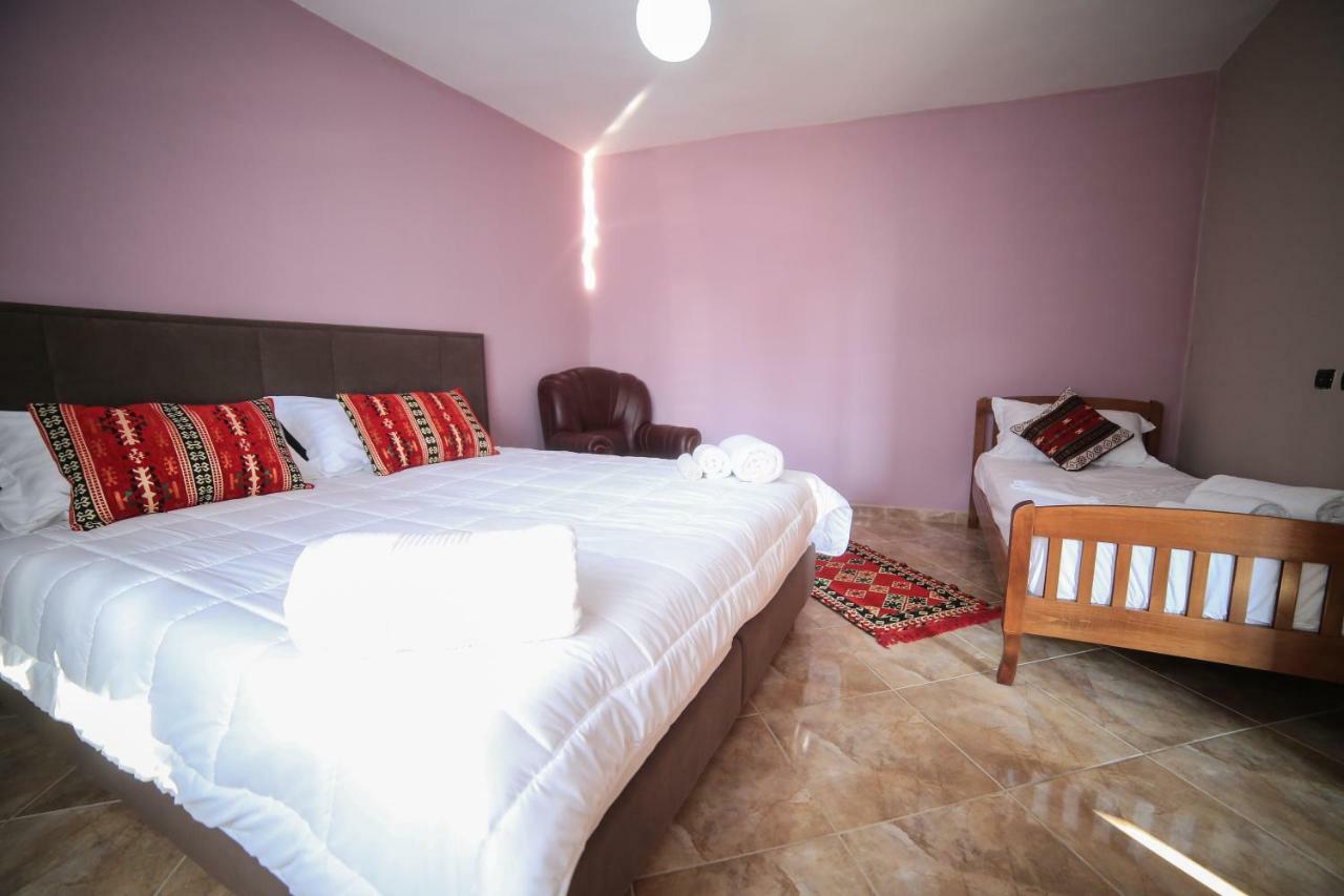 Kaloshi Villa Kruja Kültér fotó