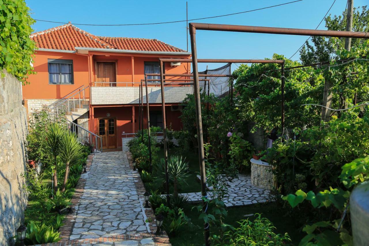 Kaloshi Villa Kruja Kültér fotó