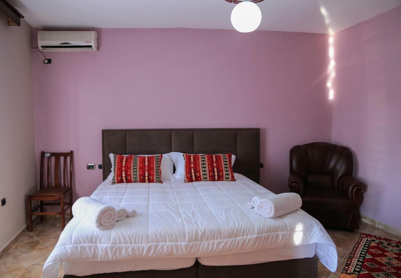 Kaloshi Villa Kruja Kültér fotó